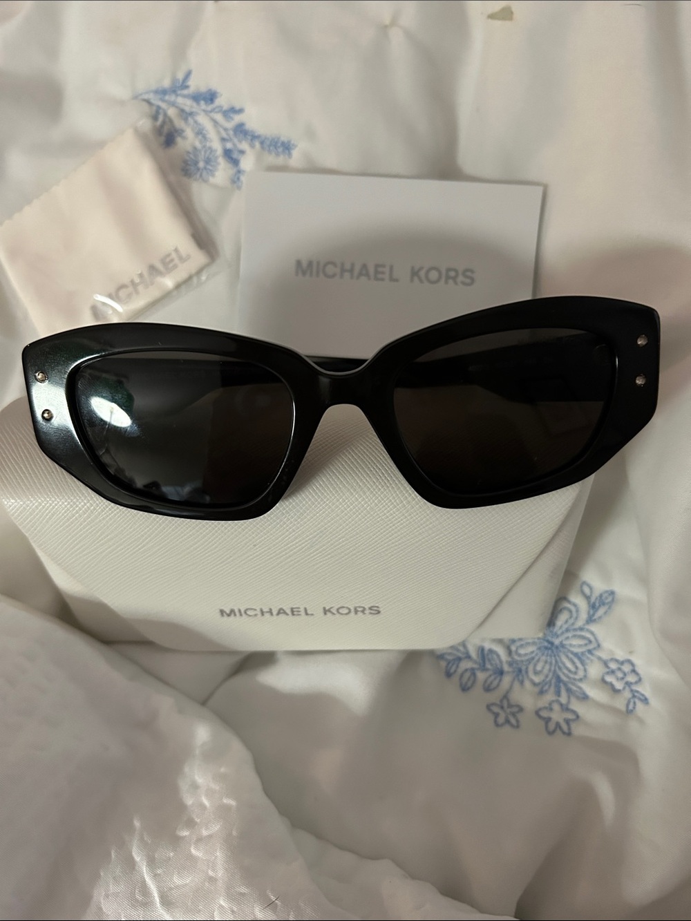 Michael Kors Black Cat - Eye Sunglasses with Subtle Studs Lucottica Style